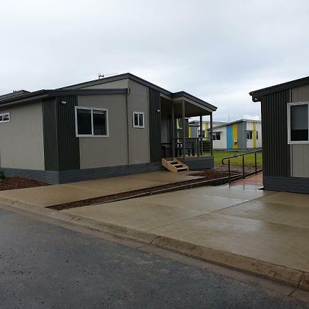 Nrma Victor Harbor Beachfront Holiday Park Экстерьер фото